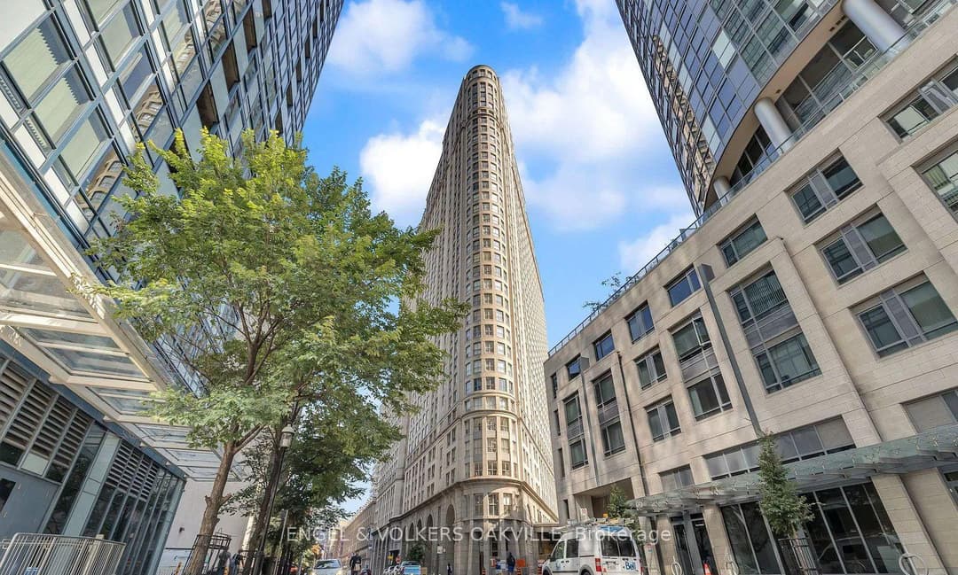25 The Esplanade N/A Unit 1811, Regent Park / Cabbagetown / St. James Town