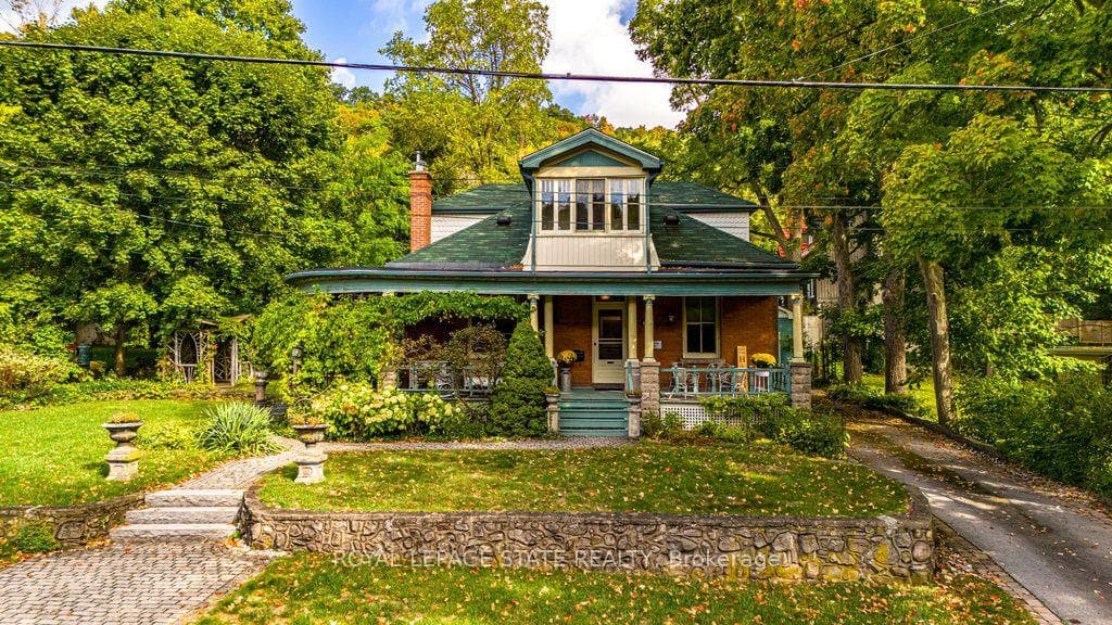55 Cayley Street, Hamilton