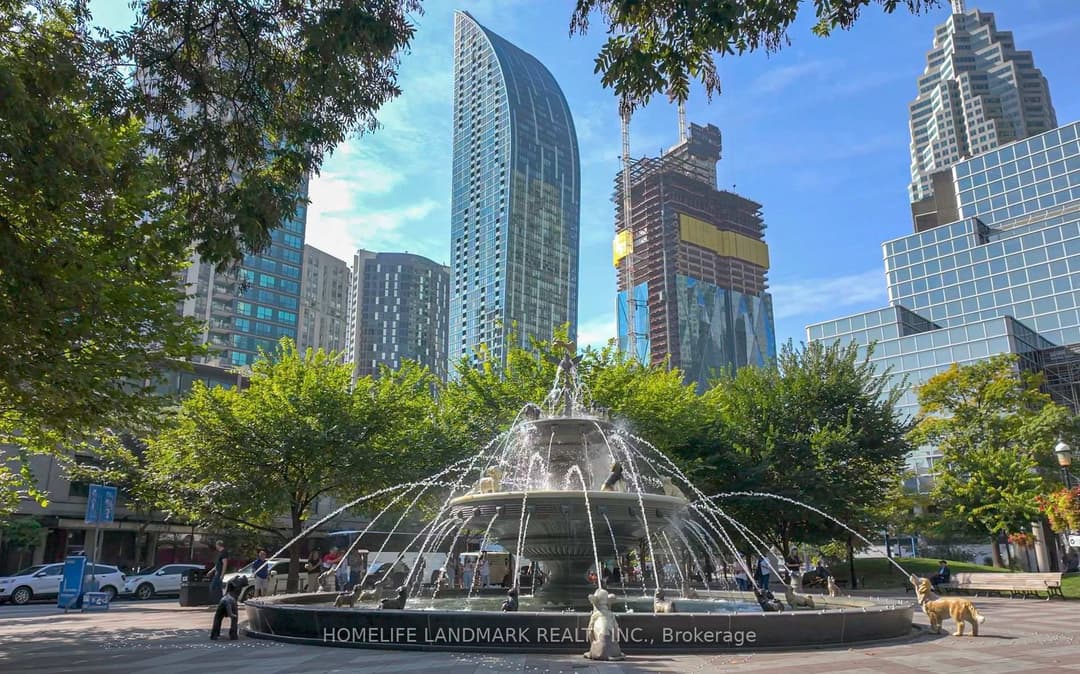 8 The Esplanade N/A Unit 4804, Regent Park / Cabbagetown / St. James Town