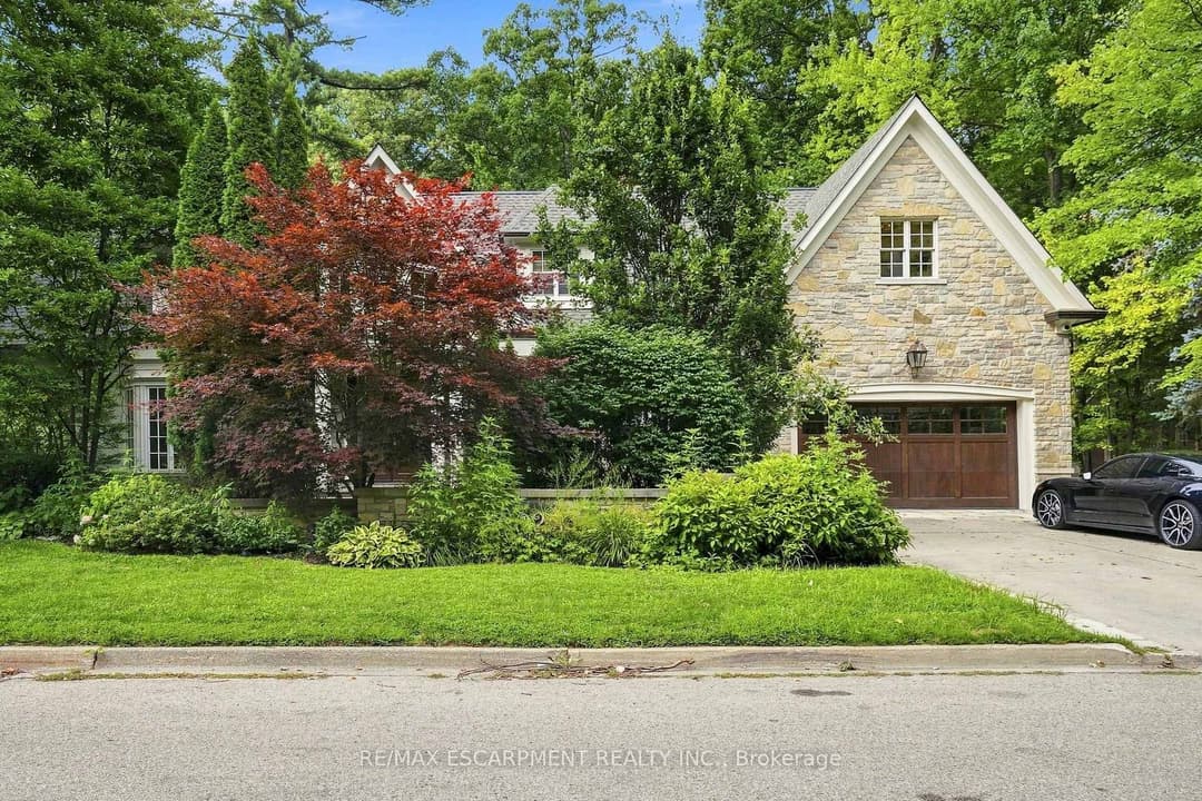 2025 Heartwood Court, Mississauga