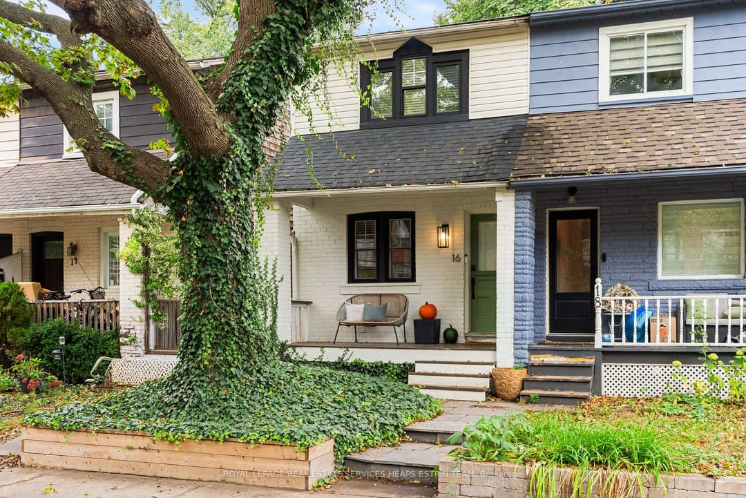 16 Louvain Avenue, Riverdale / Leslieville