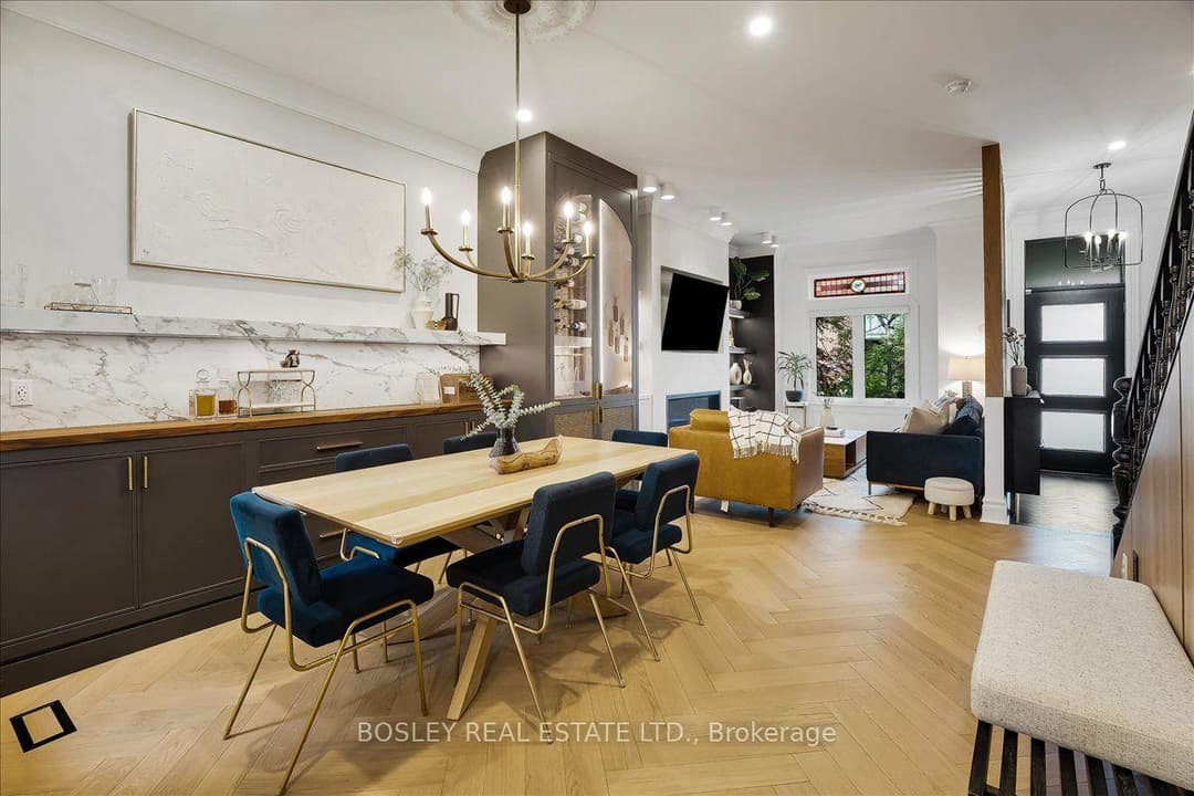372 Logan Avenue, Riverdale / Leslieville