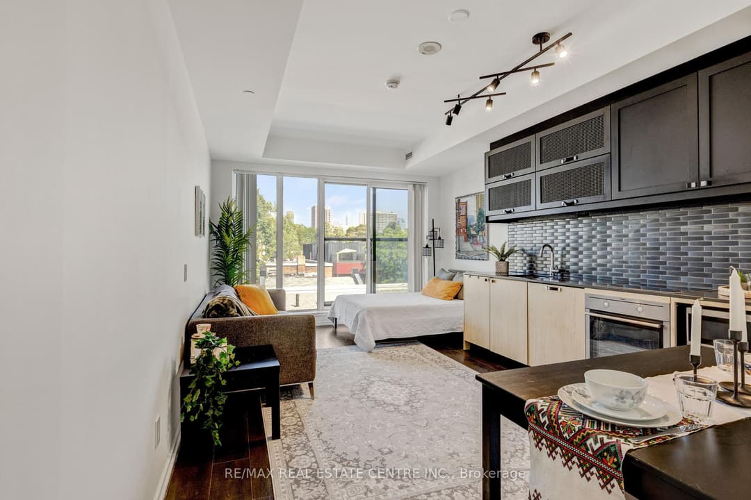 783 Bathurst Street Unit 308, Downtown Toronto / Waterfront