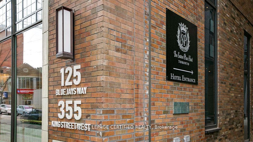 125 Blue Jays Way Unit 1905, Downtown Toronto / Waterfront