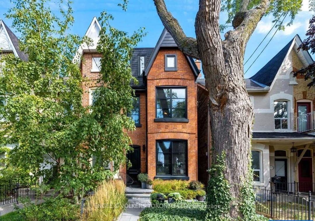 217 Shaw Street, Downtown Toronto / Waterfront