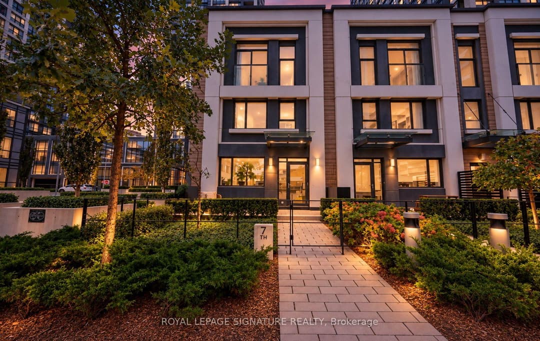 9 Mabelle Avenue Unit TH07, Etobicoke (Islington / Rexdale)