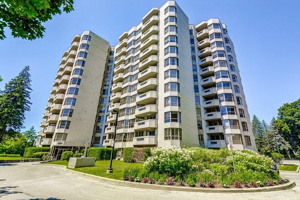 1201 North Shore Boulevard Unit 706, Burlington