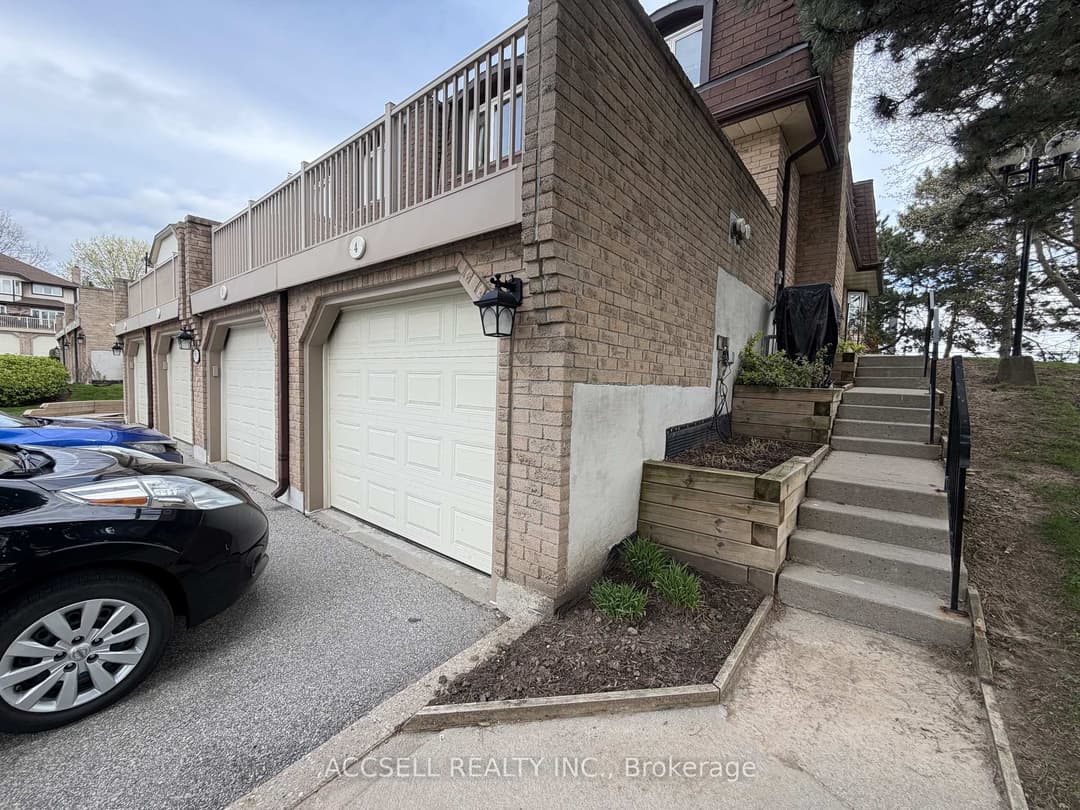1510 Upper Middle Road Unit 4, Burlington