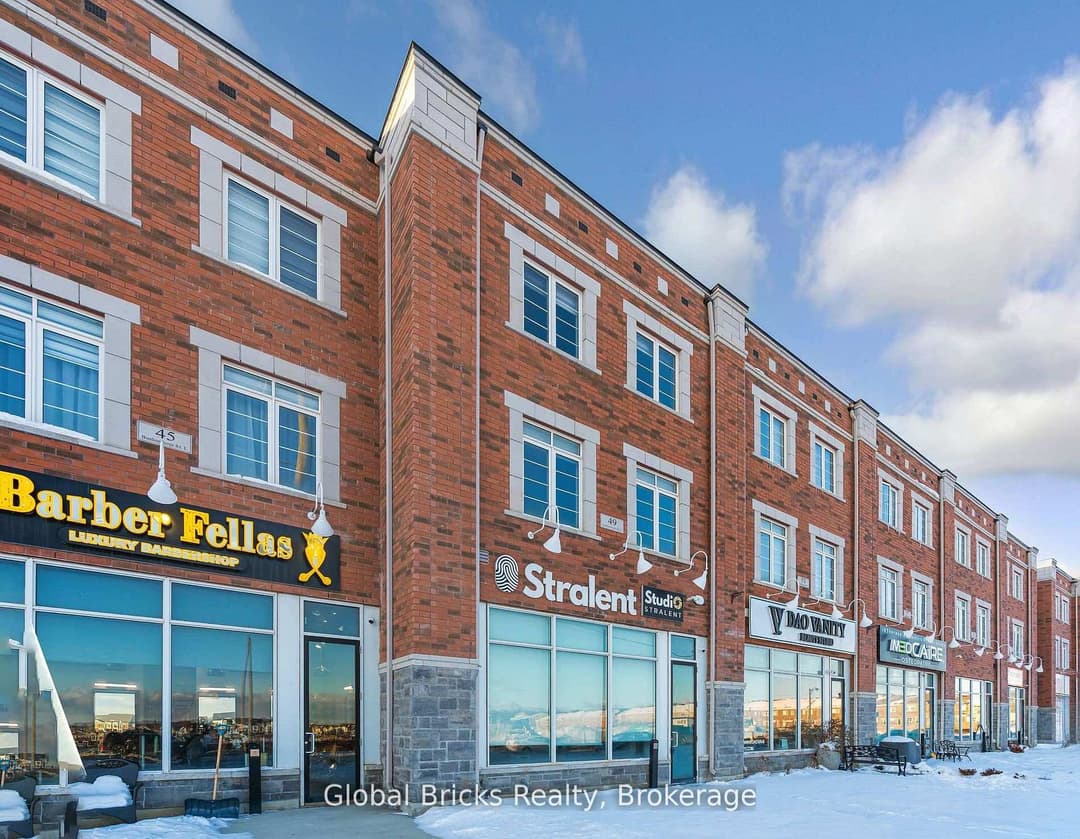 49 Burnhamthorpe Road, Oakville