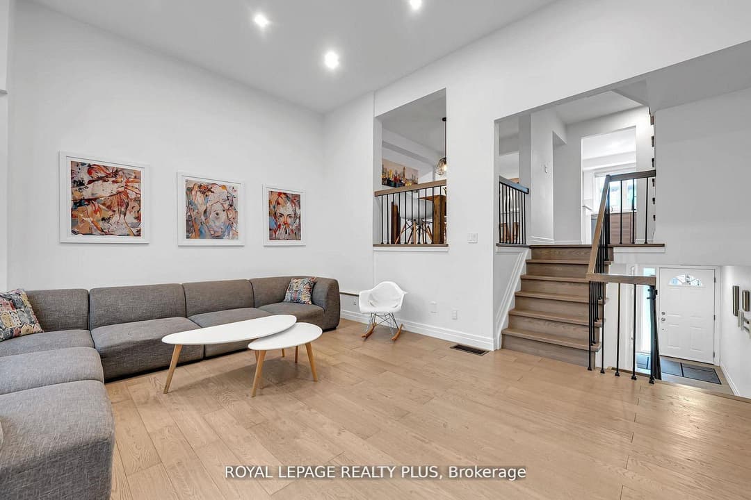 1755 Rathburn Road Unit 20, Mississauga