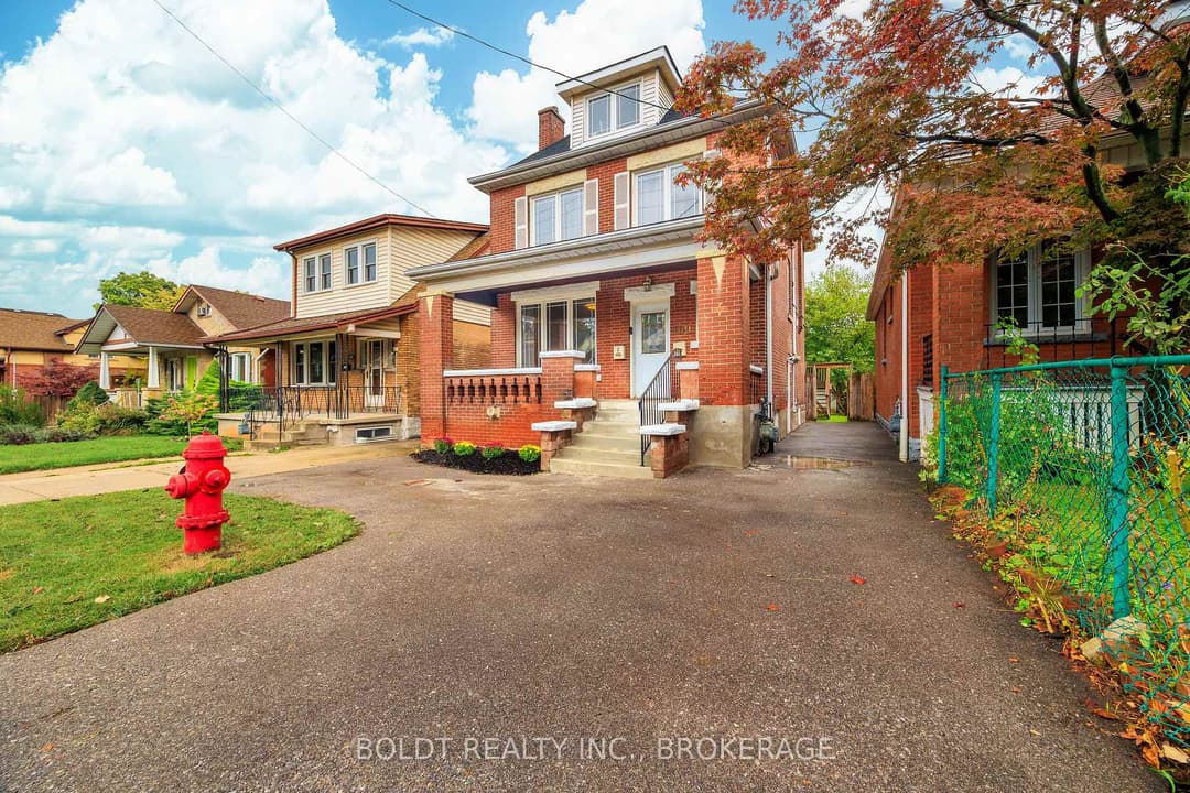 209 Rosslyn Avenue, Hamilton