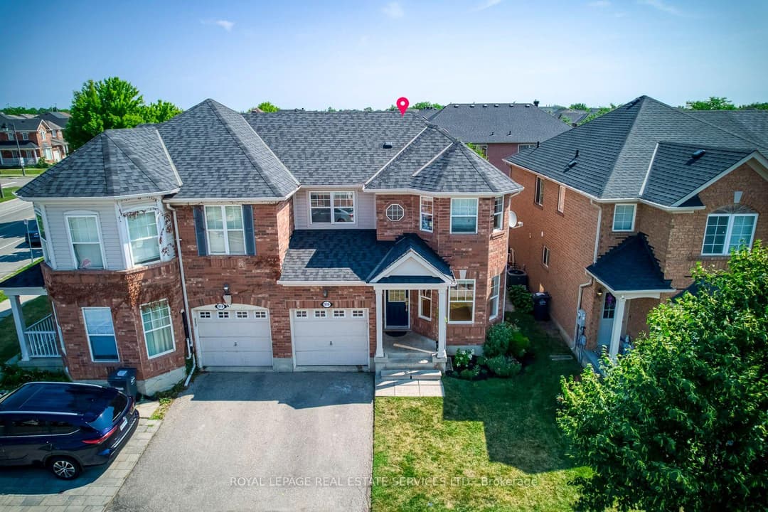 916 McNair Circle, Milton