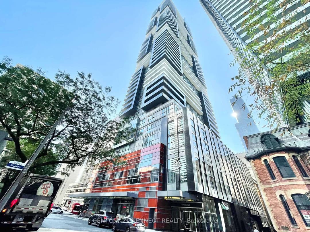 7 Grenville Street Unit 2301, Downtown Toronto / Waterfront