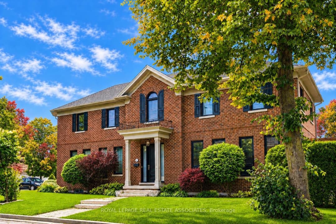32 Jopling Avenue, Etobicoke (Islington / Rexdale)