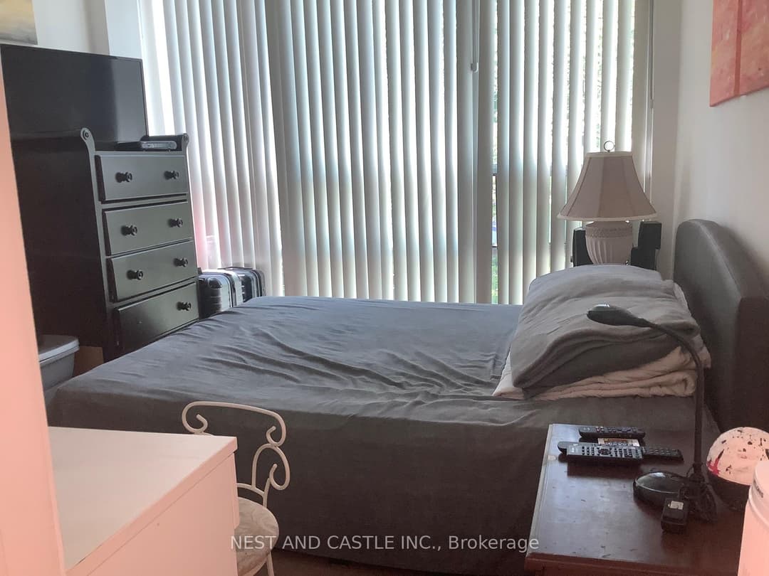 70 Absolute Avenue Unit 132, Mississauga