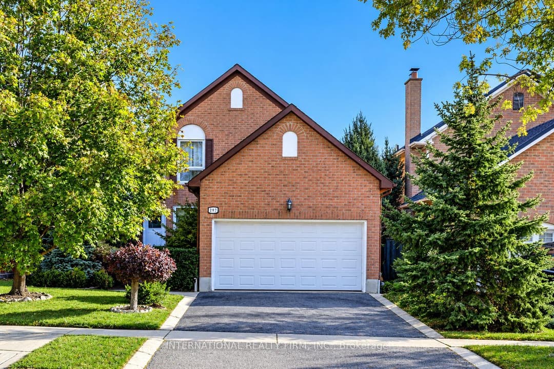 297 Kingsbridge Garden, Mississauga