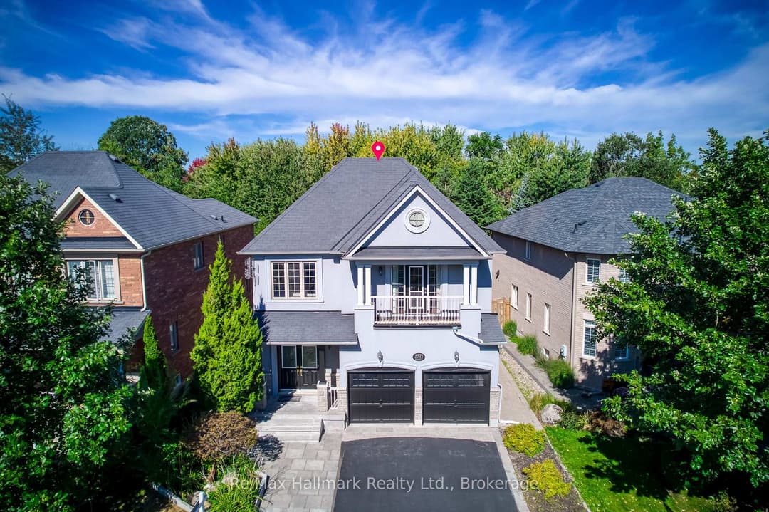 2241 Adirondak Trail, Oakville
