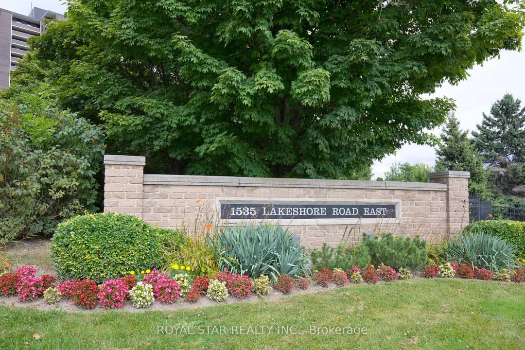 1535 Lakeshore Road Unit 1607, Mississauga