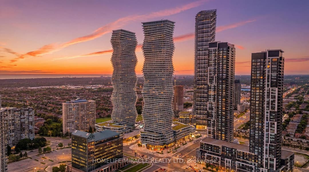 3900 Confederation Parkway Unit 3709, Mississauga