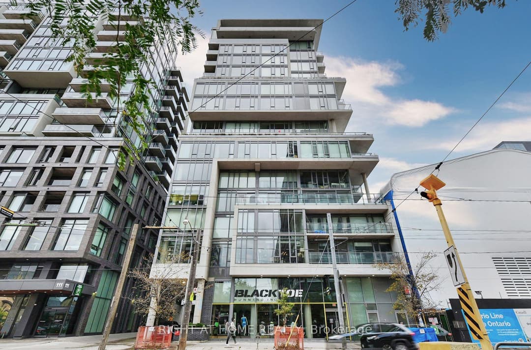 95 Bathurst Street Unit 422, Downtown Toronto / Waterfront