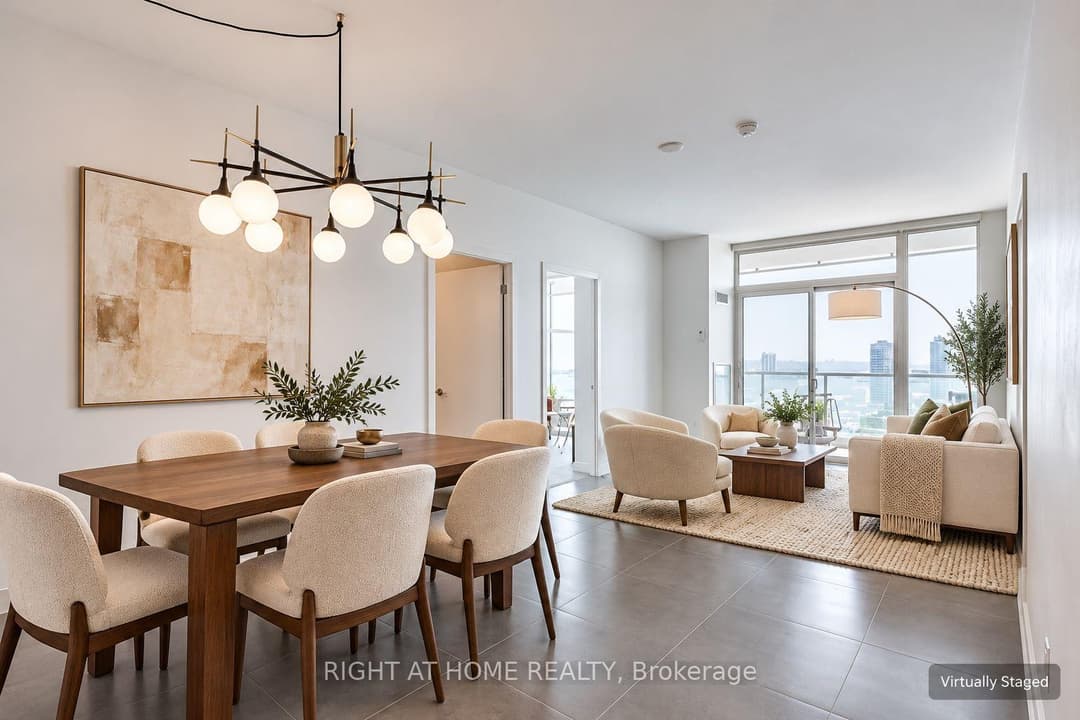1 Market Street Unit 2505, Regent Park / Cabbagetown / St. James Town