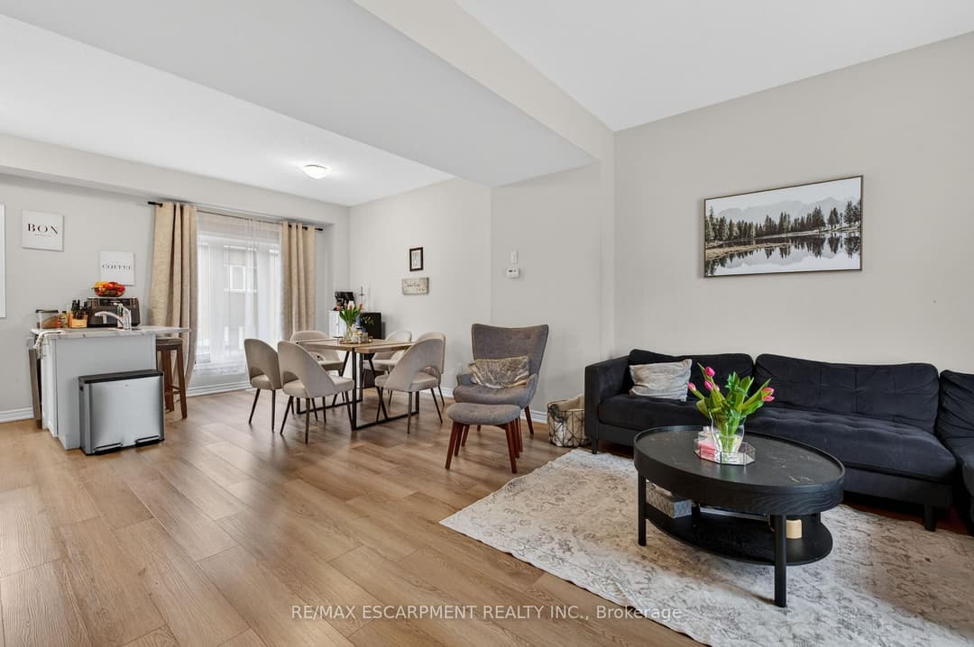 19 Picardy Drive Unit 13, Hamilton