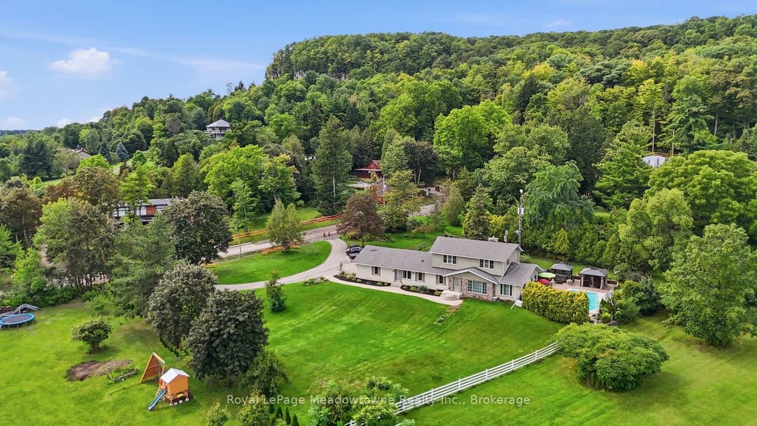 7053 Appleby Line, Milton