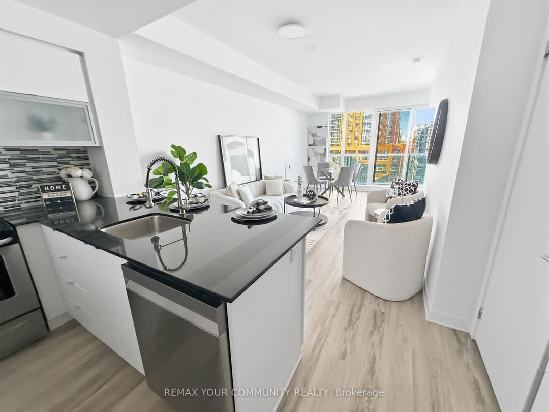 150 East Liberty Street Unit 618, Downtown Toronto / Waterfront