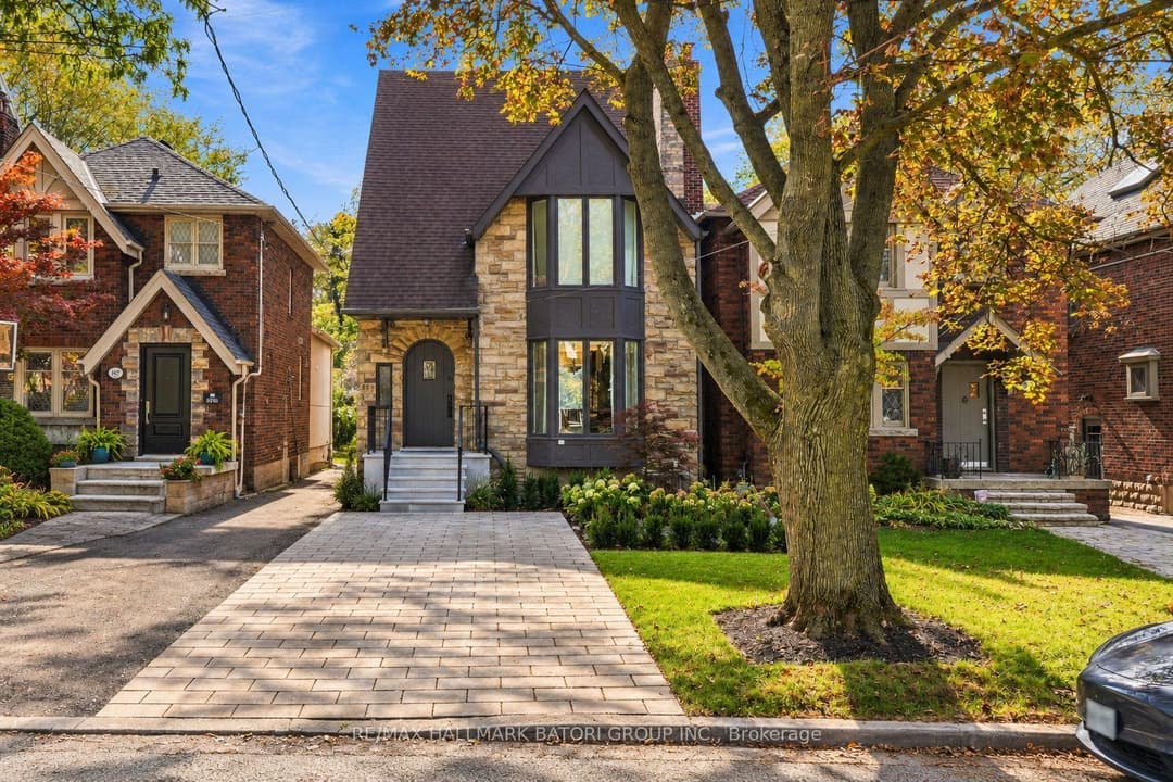 499 St Clements Avenue, Lawrence Park / Bedford Park