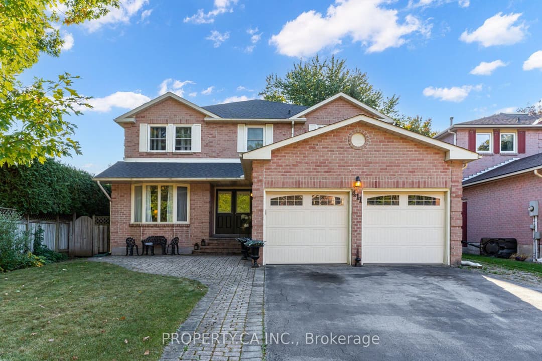 411 Freeman Crescent, Oakville