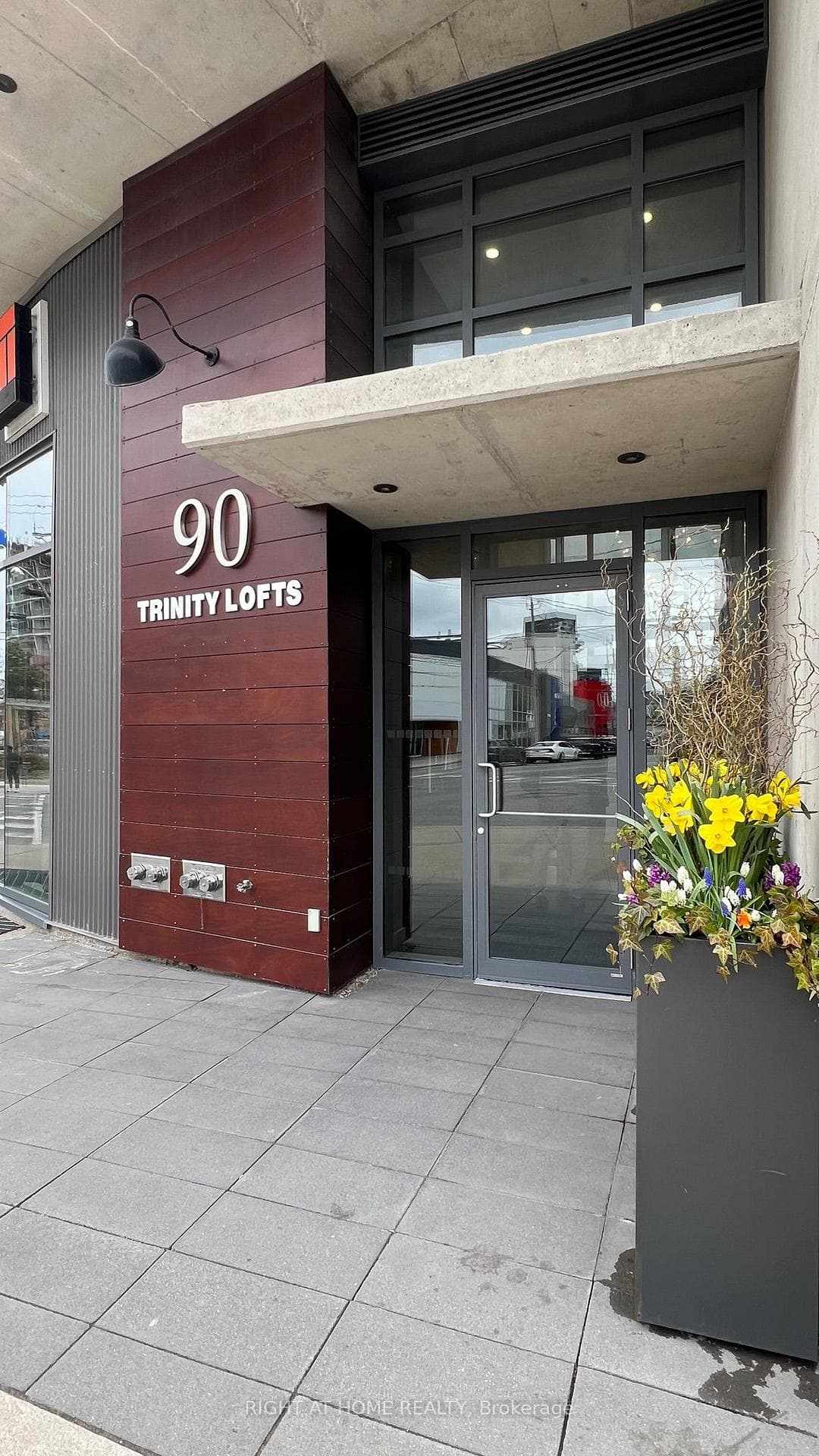 90 Trinity Street Unit 602, Regent Park / Cabbagetown / St. James Town