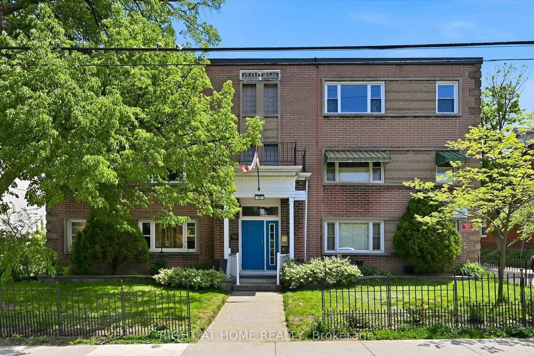 137 Emerald Street Unit 28, Hamilton