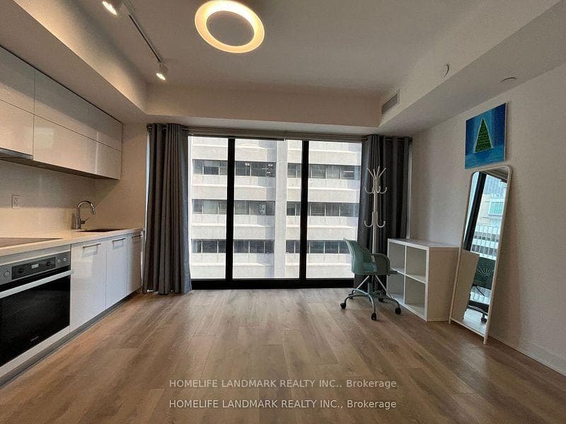 188 Cumberland Street Unit 905, Annex / Yorkville / Summerhill