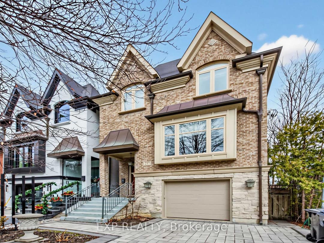 241 Poplar Plains Road, Annex / Yorkville / Summerhill