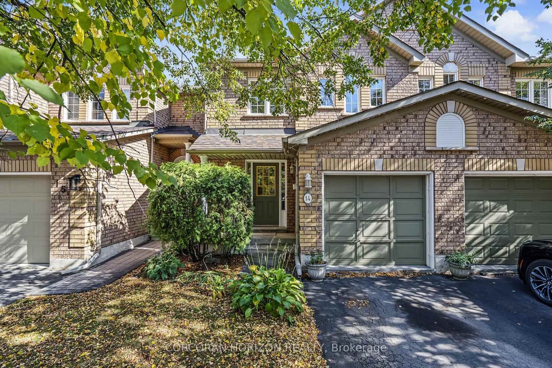 2871 Darien Road Unit 14, Burlington