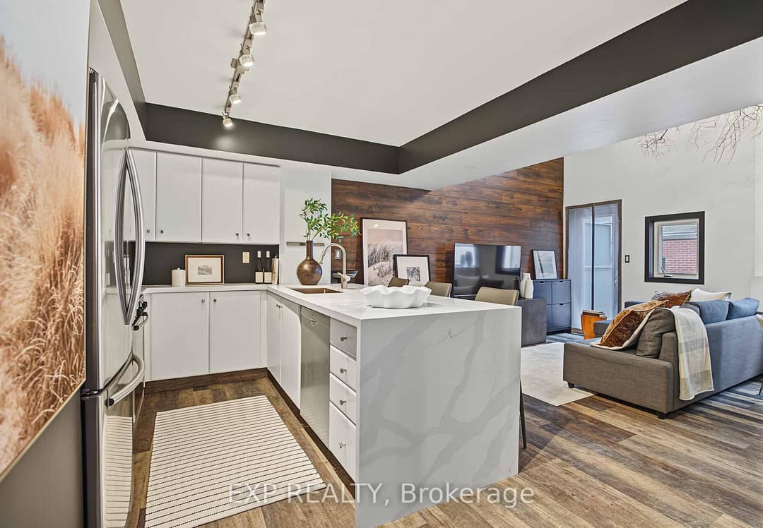 21 Earl Street Unit 323, Regent Park / Cabbagetown / St. James Town