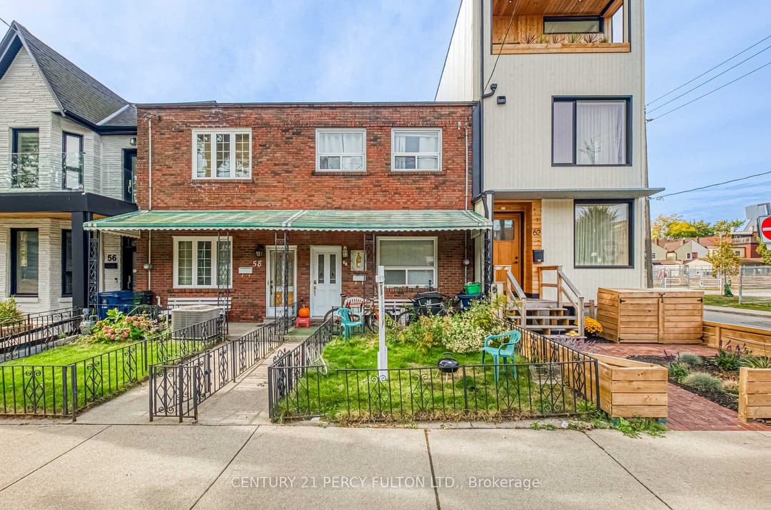 60 Fennings Street, Downtown Toronto / Waterfront