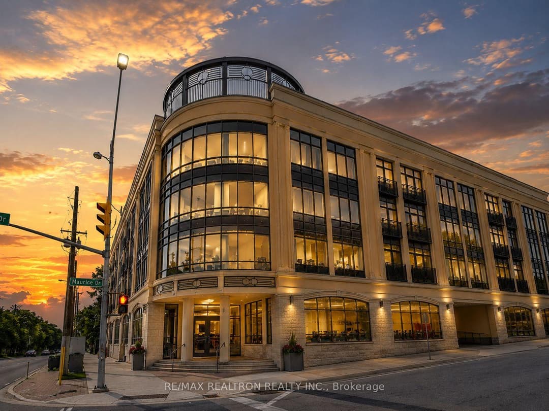 205 Lakeshore Road Unit 201, Oakville