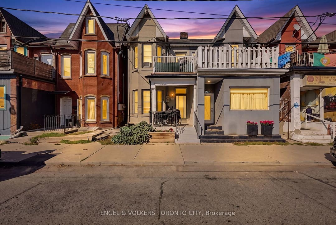 1242 College Street, Downtown Toronto / Waterfront