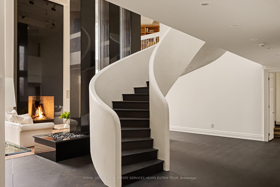 2 Lynwood Avenue Unit PH1, Annex / Yorkville / Summerhill