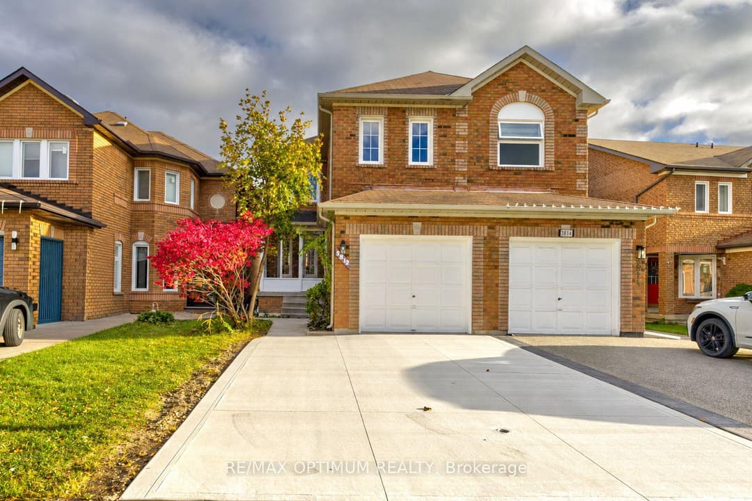 3812 Craighurst Avenue, Mississauga