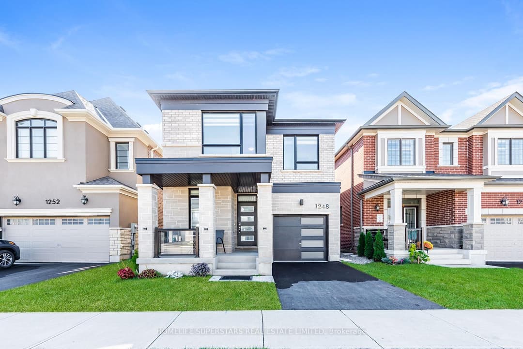 1248 Ferguson Drive, Milton