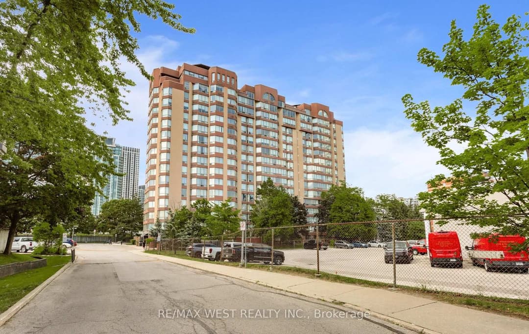 25 Fairview Road Unit 1410, Mississauga