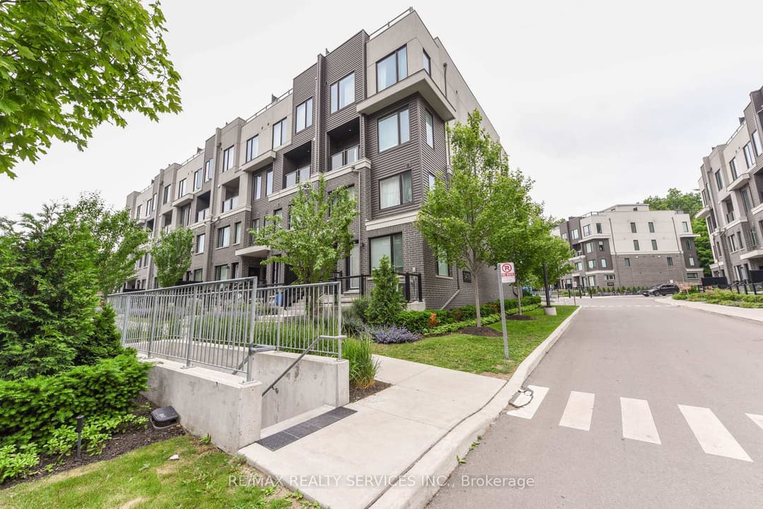 3476 Widdicombe Way Unit 8, Mississauga