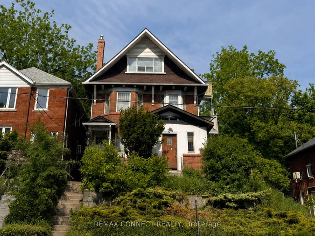 115 Parkside Drive, High Park / Junction / Roncesvalles