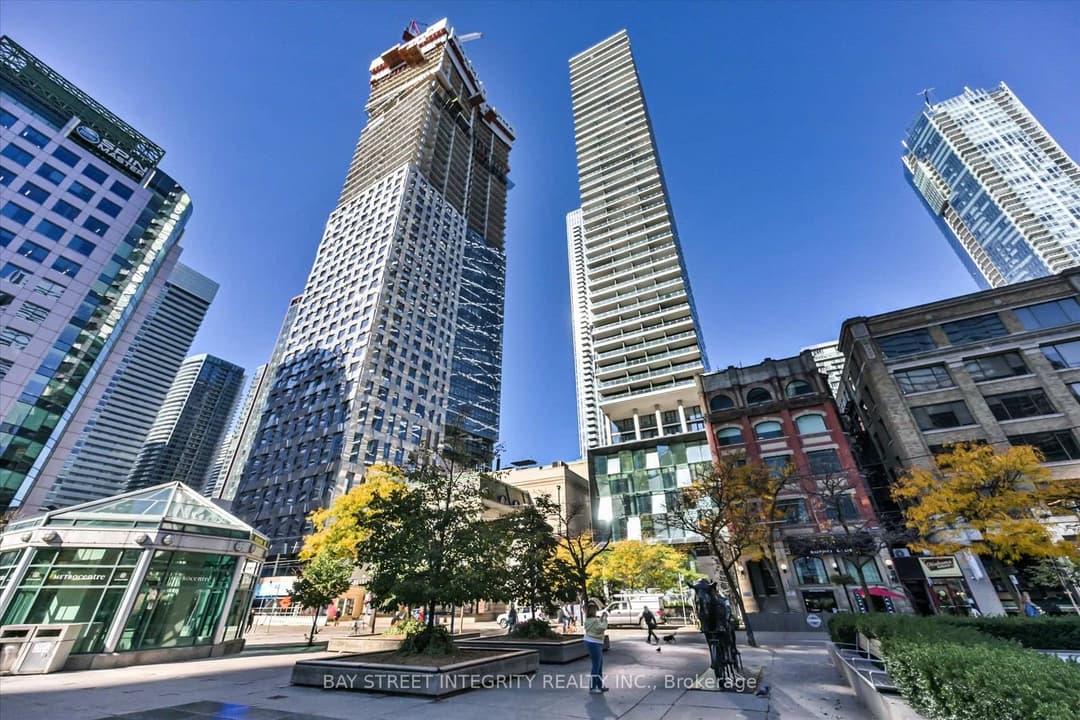 224 King Street Unit 1403, Downtown Toronto / Waterfront