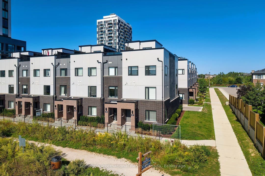 348 Wheat Boom Drive Unit 24, Oakville