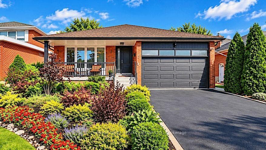 292 La Rose Avenue, Etobicoke (Kingsview Village / Humber Heights)
