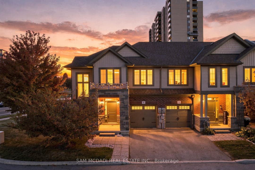 1 Southshore Crescent, Hamilton