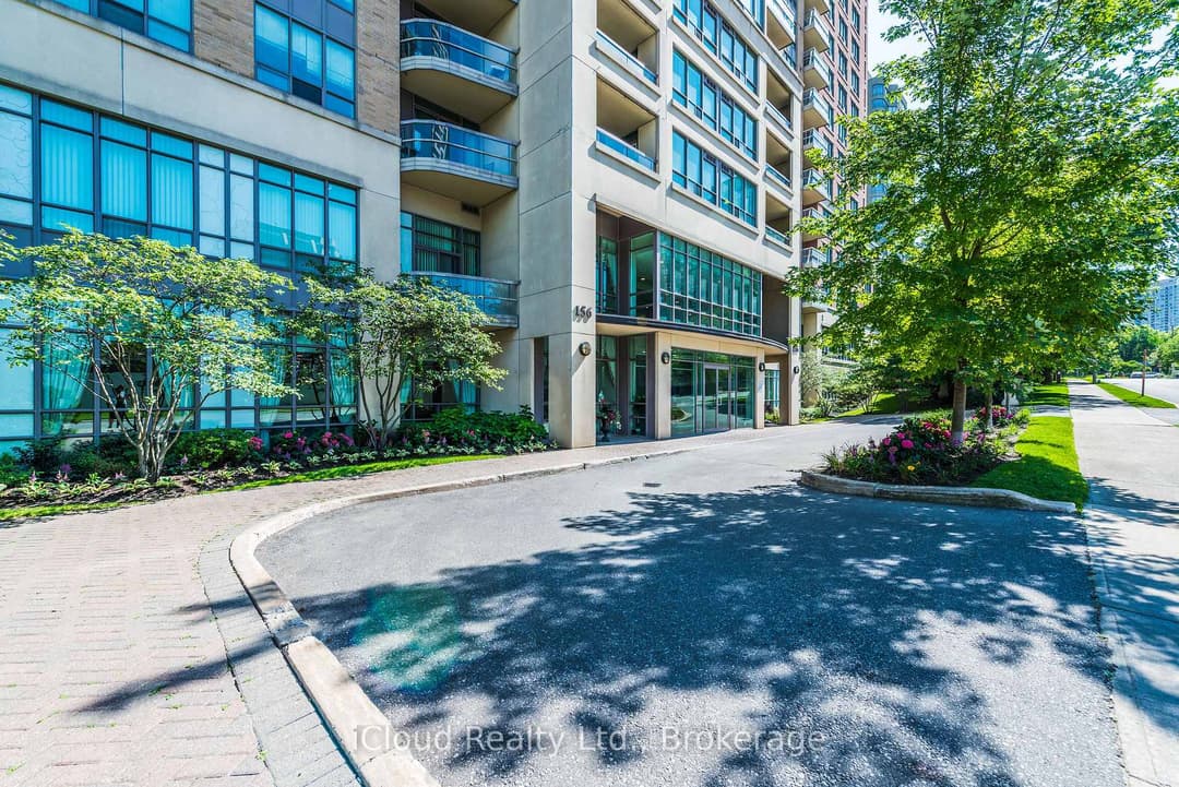 156 Enfield Place Unit 1902, Mississauga